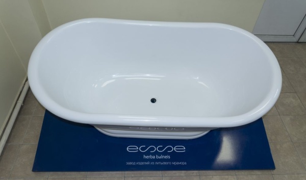 Ванна из искусственного камня Esse Kalimantan 170*87