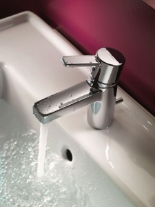 Смеситель Kludi Zenta 382600575 для раковины донный клапан