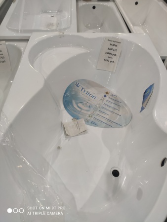 Ванна Тритон  Мари левая полный комплект в наличии